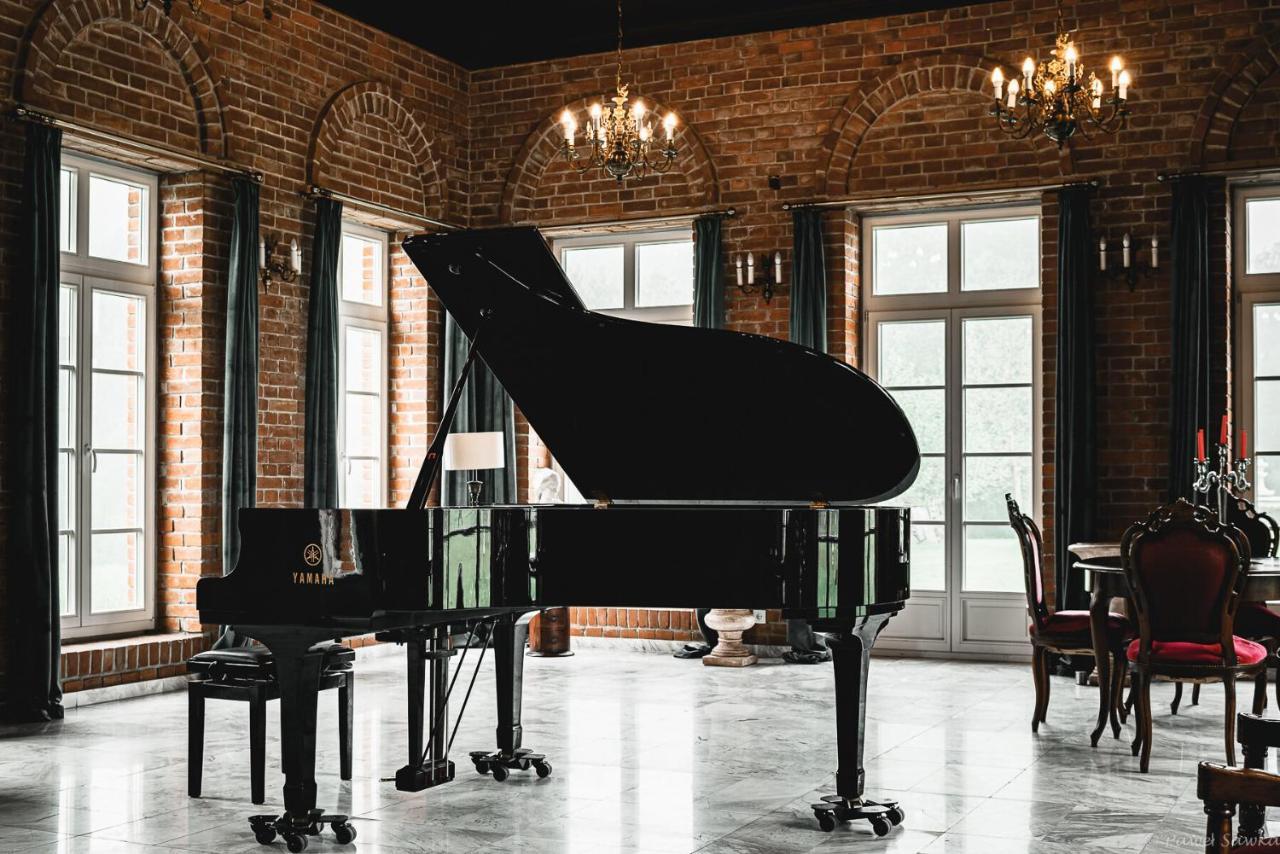 Dworek Atrium Томашув-Любельский Экстерьер фото